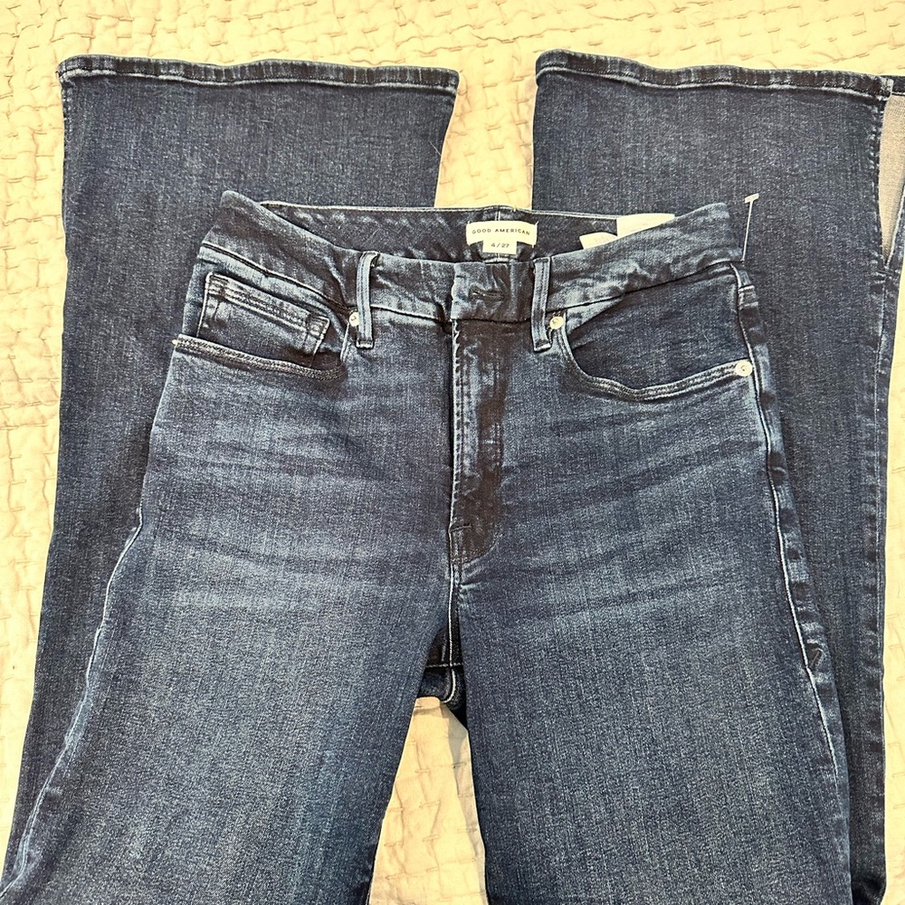 Good American Split Flare Jean